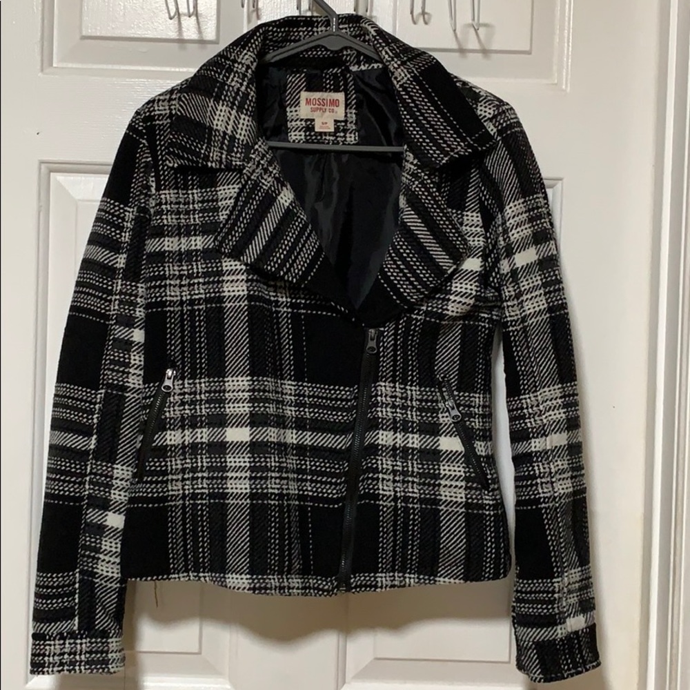NEVER WORN black & white jacket